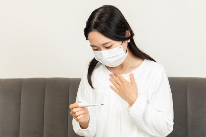 風邪の女性